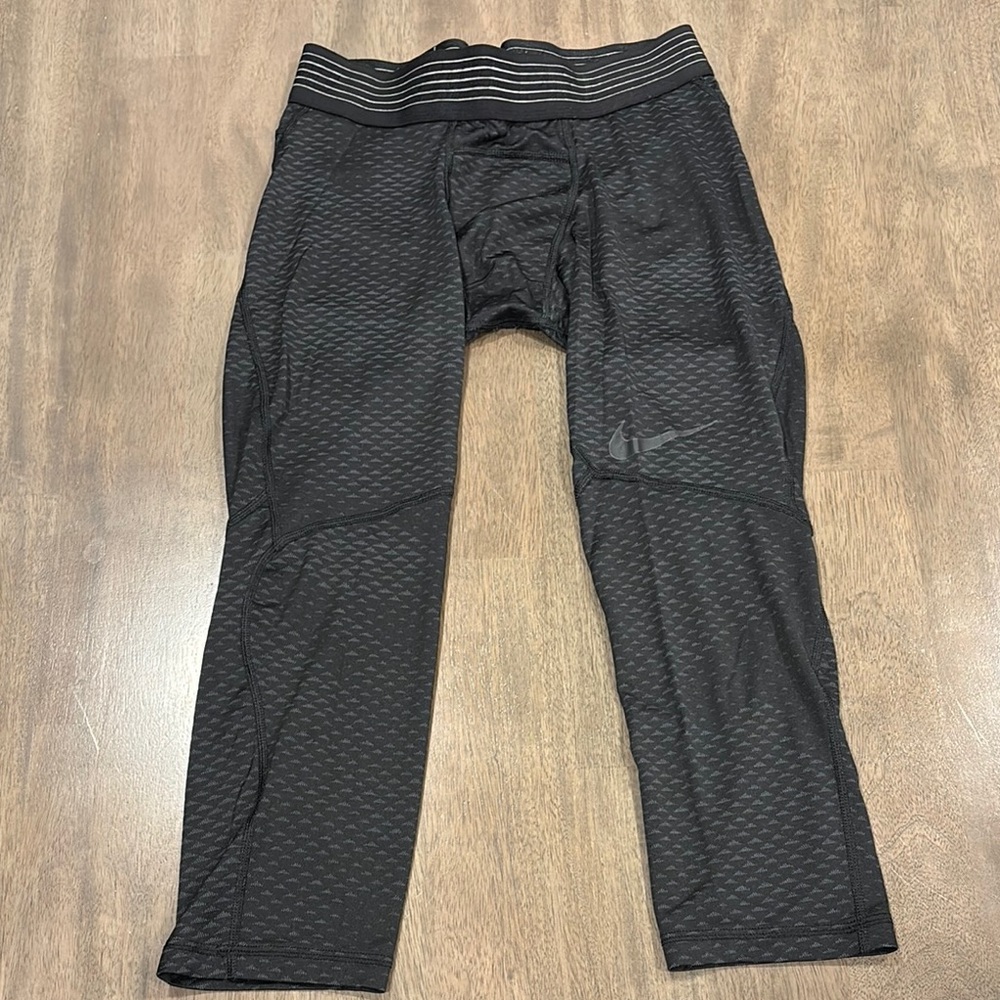 Black Athletic Nike Pro Leggings